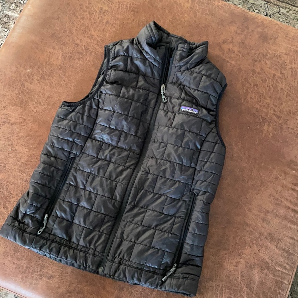 Patagonia black vest